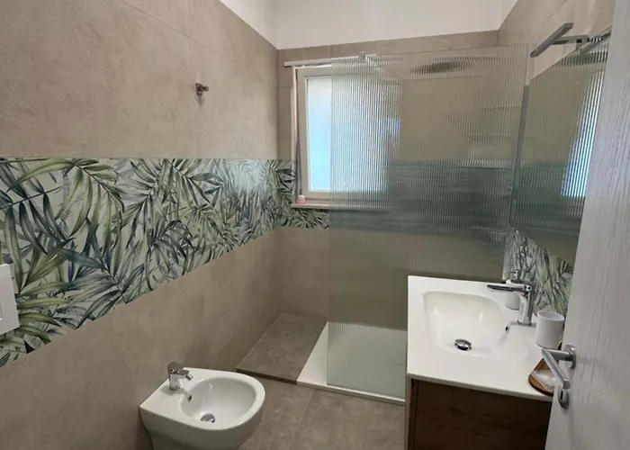 לינה וארוחת בוקר Casa Mico טורה סנטה סוזנה